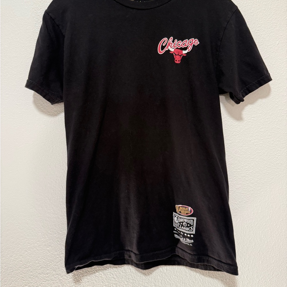 Mitchell & Ness Black Chicago Graphic Tee